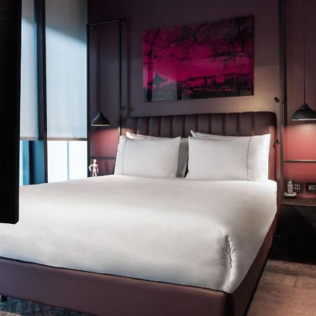 Play Midtown Hotel Tel Aviv Buitenkant foto